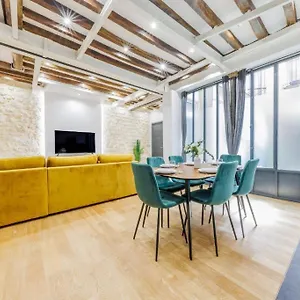 Apartment Bridgestreet Le Marais - Les Halles - Republique, Paris